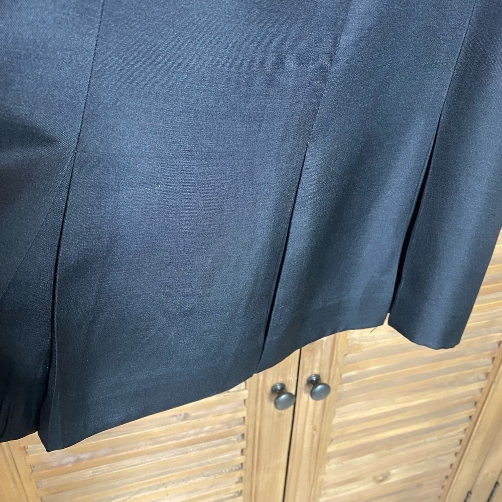 Talbots black silk/wool SOFT,Classic,scoop neck,sleeveless,pleated bottom SZ-6 - Picture 9 of 10
